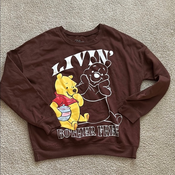 Disney - Winnie the Pooh Crew Neck size small - Picture 1 of 5